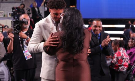 “Don’t Deserve to be Here”: Yaxel Lendeborg Makes Emotional Confession While Joe Lacob and Mike Dunleavy Jr. Seemingly at Odds