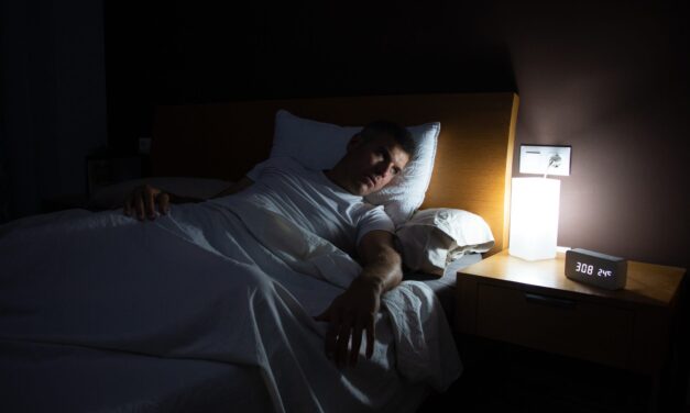 A Common Sleep Habit Silently Wrecks the Heart After 40, According to a New 10-Year Study