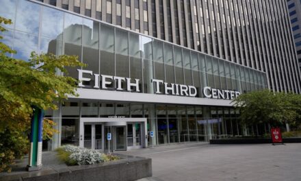 Fifth Third (FITB) Stock Climbs After Blowout Quarter Fueled by Comerica Deal