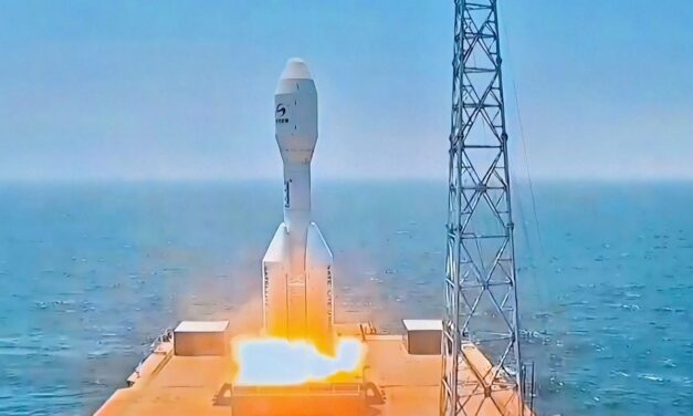 China’s record-breaking Gravity-1 rocket launches 9 satellites from a ship at sea (video)