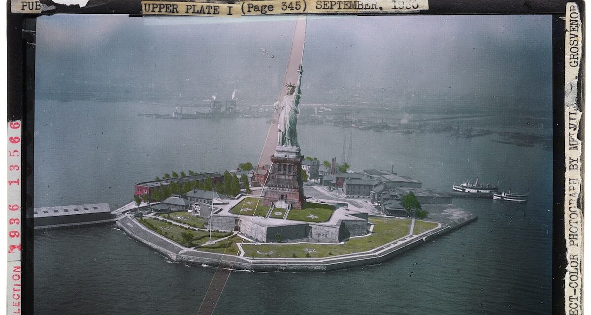 The Helium-Powered Ride that Changed Readers’ Perspective