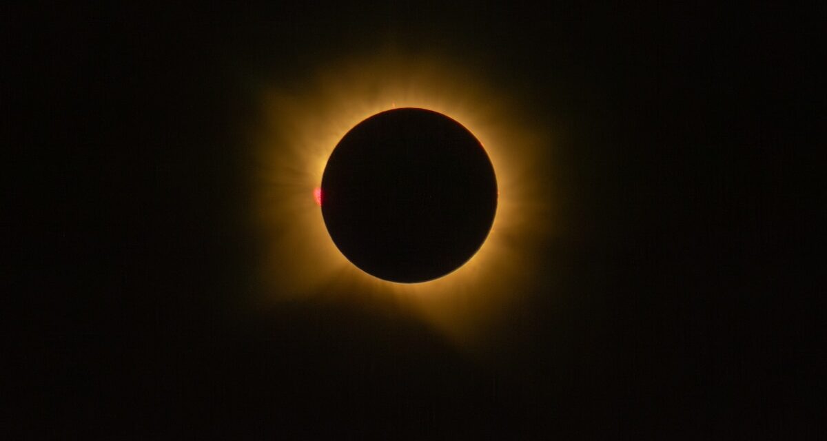 See Stunning Images of the 2026 Total Solar Eclipse From Nat Geo Photographers