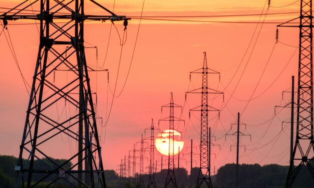 North America’s “largest clean energy deal” would push 985 MW of Canadian hydro into the US grid