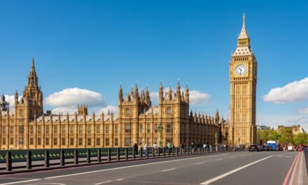Ethics Probe Resumes After Pro-Crypto Farage Wins By-Election