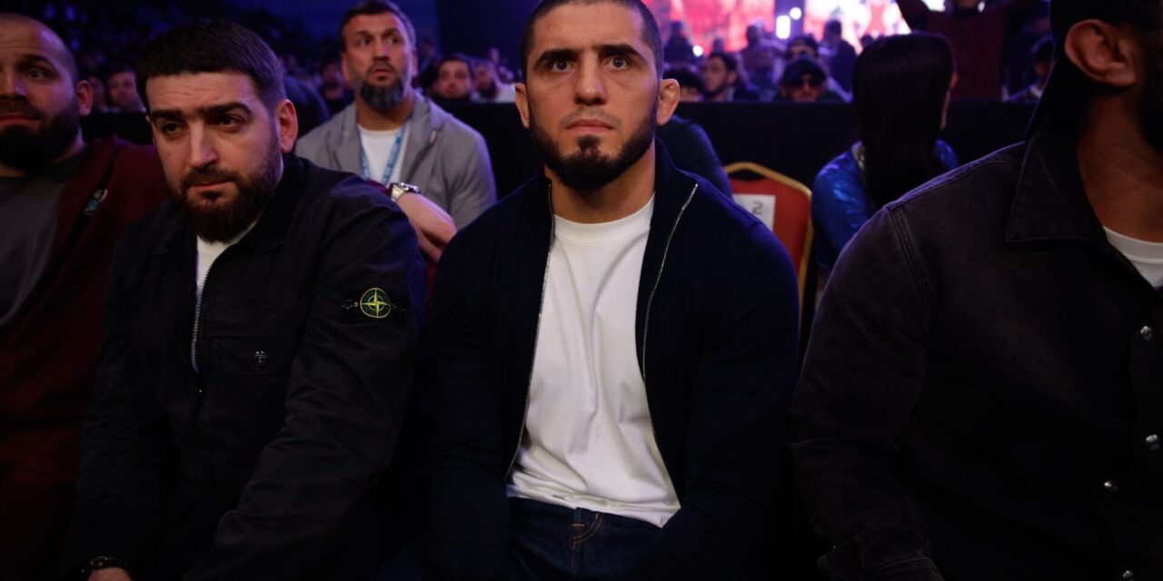 Islam Makhachev offers UFC title fight to wrestling ‘legend’ with zero MMA bouts