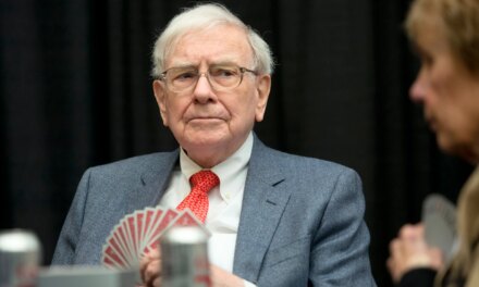 The 1,000-to-1 Bet Warren Buffett Refused to Make (and So Should You)