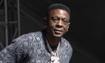Woman Spotted With Boosie Shares More About Their Alleged Encounter As Internet Users Continue To React (VIDEOS)