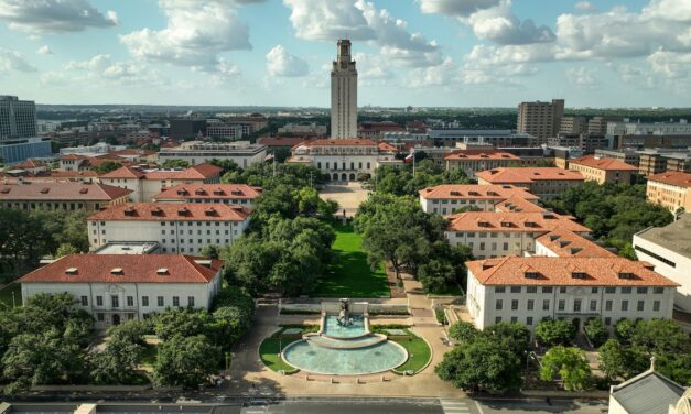 Austin, Texas: The College Town That Became a Metropolis but Kept Its Soul