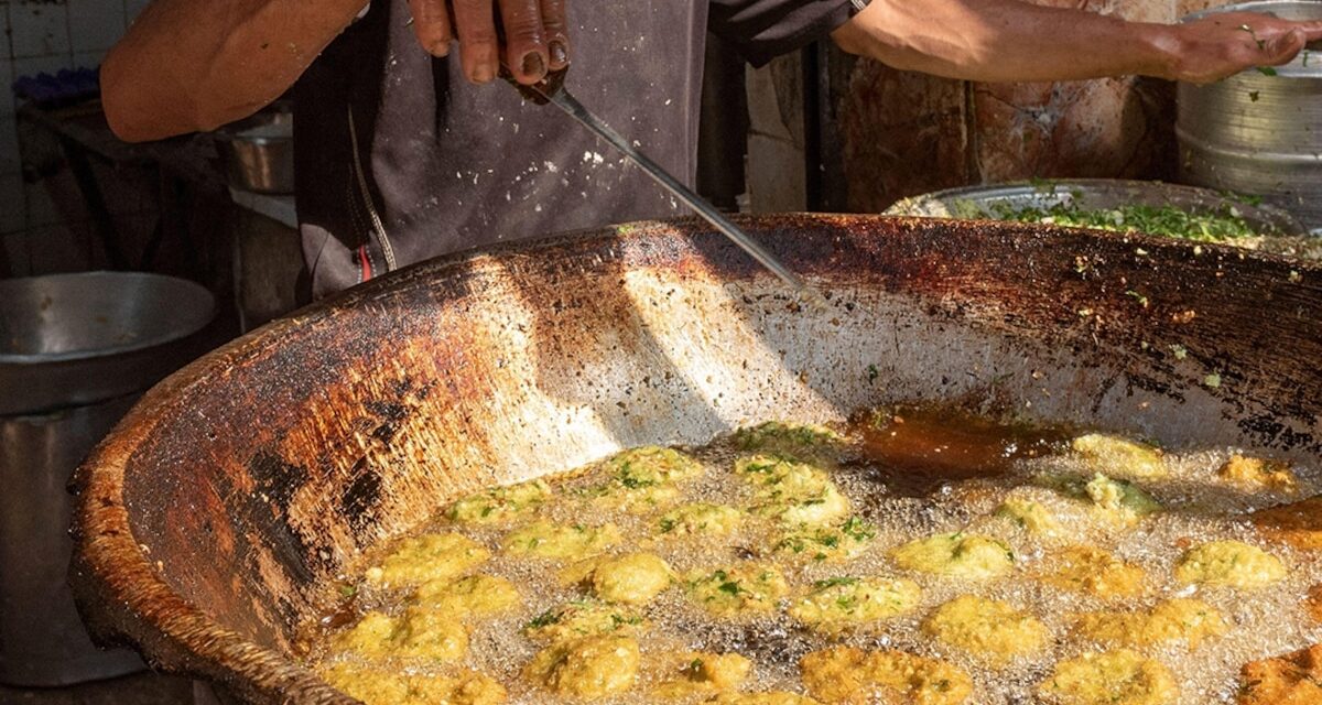 Where and What to Eat on the Streets of Cairo