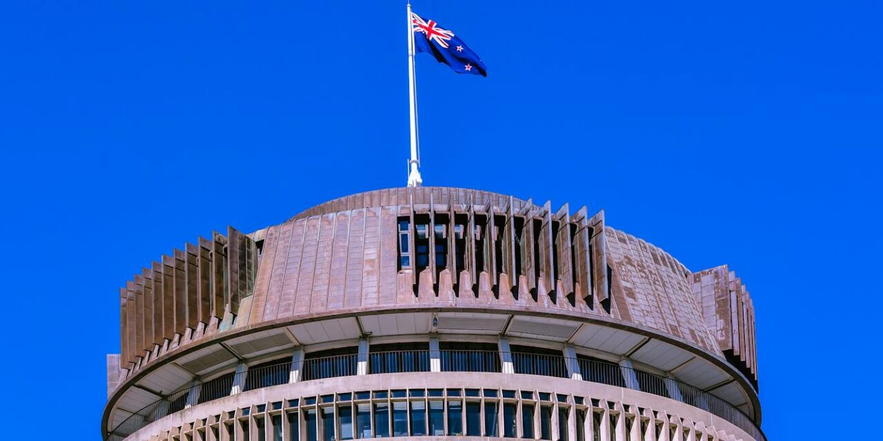 NZ election poll watch: minor parties gain as Labour and National slide