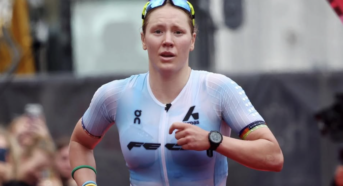 [VIDEO] Ironman World Championship: the shocking footage of collapsing Solveig Løvseth