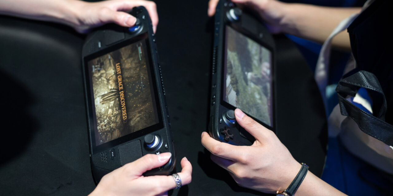 The Steam Deck Can Play PS5 Games, But Not The Way You Might Think
