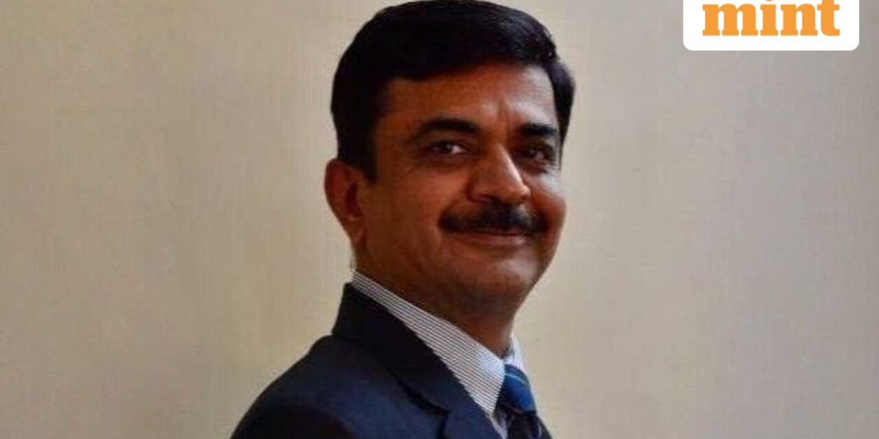 Govt names 1993-batch IAS officer Poundrik as heavy industries secretary